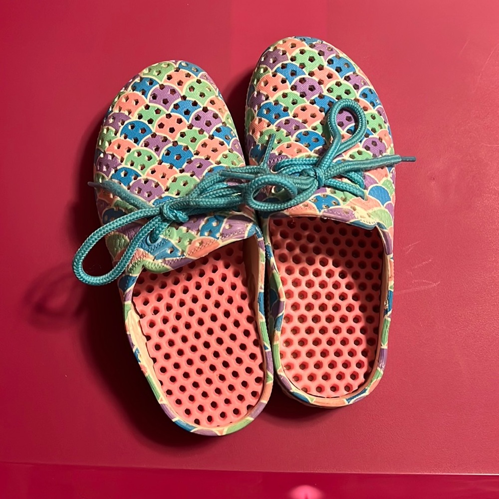 Girls boat/water shoes
